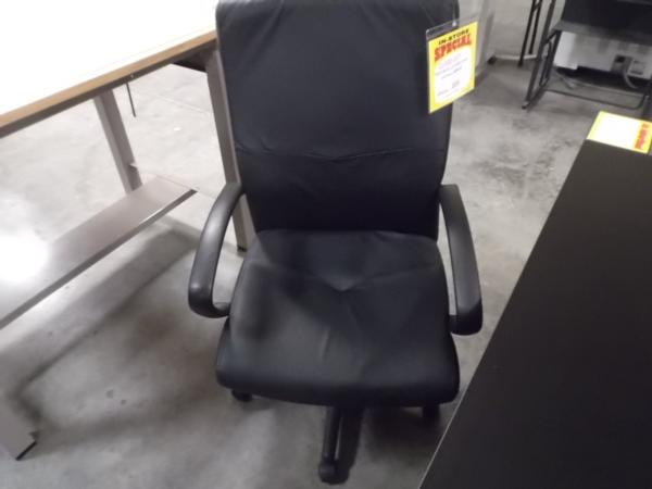 CLOSE OUT HIGH BACK LEATHER CHAIR