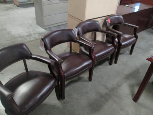 Used Traditional Style Guest Chairs
